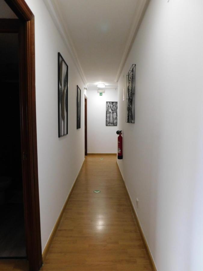 Hostal Crisol X Liste Station Corunha Exterior foto